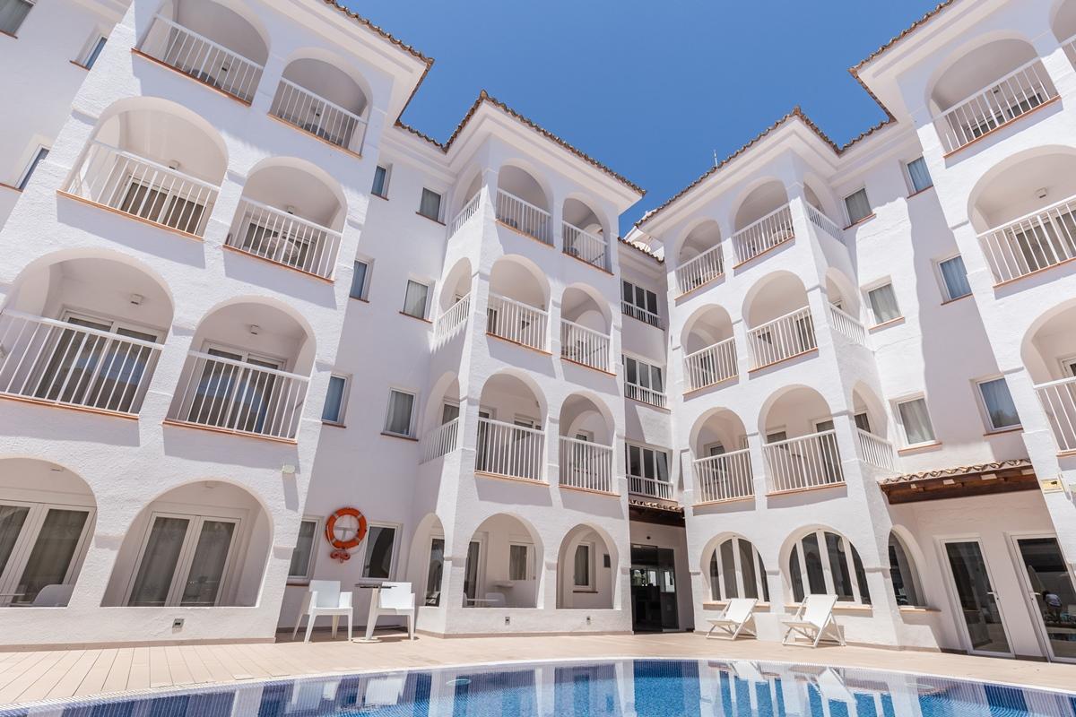 ホテル Bq Cala Ratjada (Adults Only) エクステリア 写真
