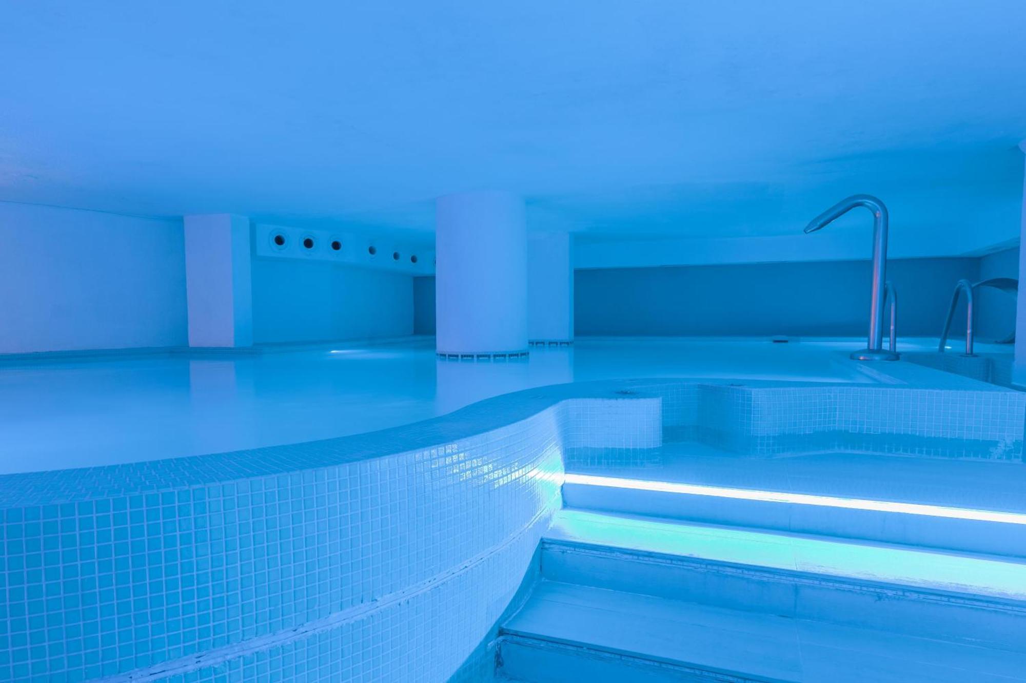 ホテル Bq Cala Ratjada (Adults Only) エクステリア 写真
