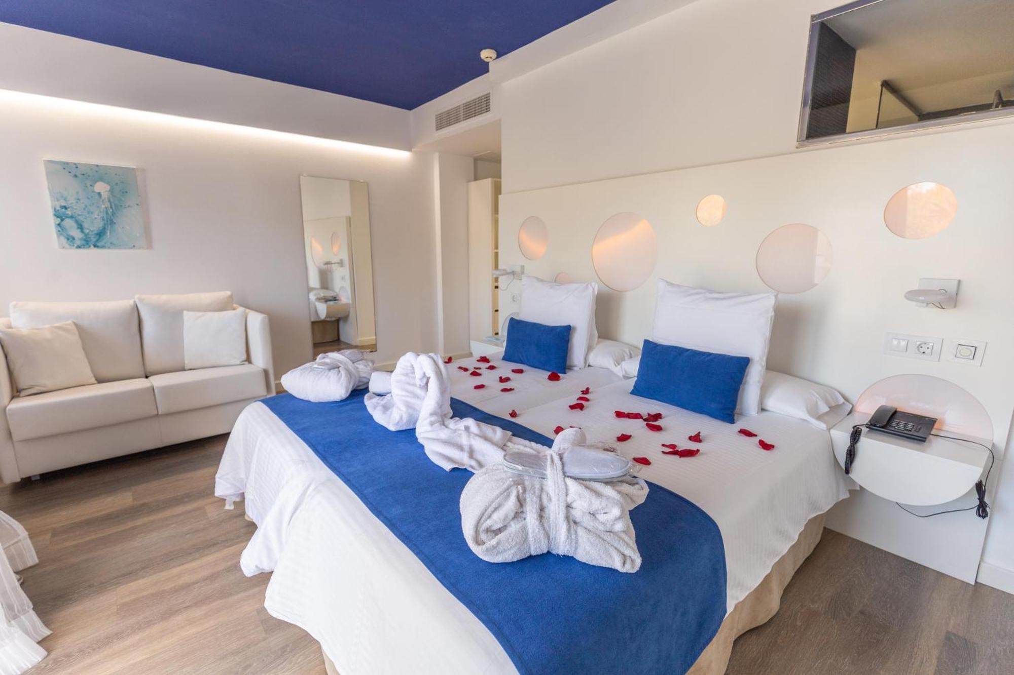 ホテル Bq Cala Ratjada (Adults Only) エクステリア 写真