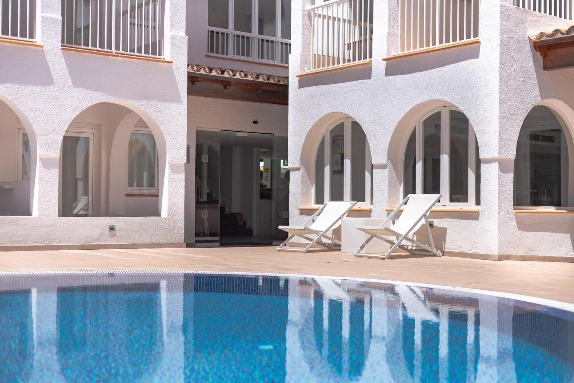 ホテル Bq Cala Ratjada (Adults Only) エクステリア 写真